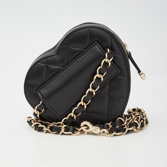CHANEL BLACK LAMBSKIN HEART MINI CLUTCH BAG WITH CHAIN (2022) - Picture 3 of 8